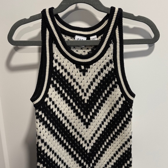 GAP Kids Black and Cream Knit Sweater Dress EUC - Picture 3 of 5